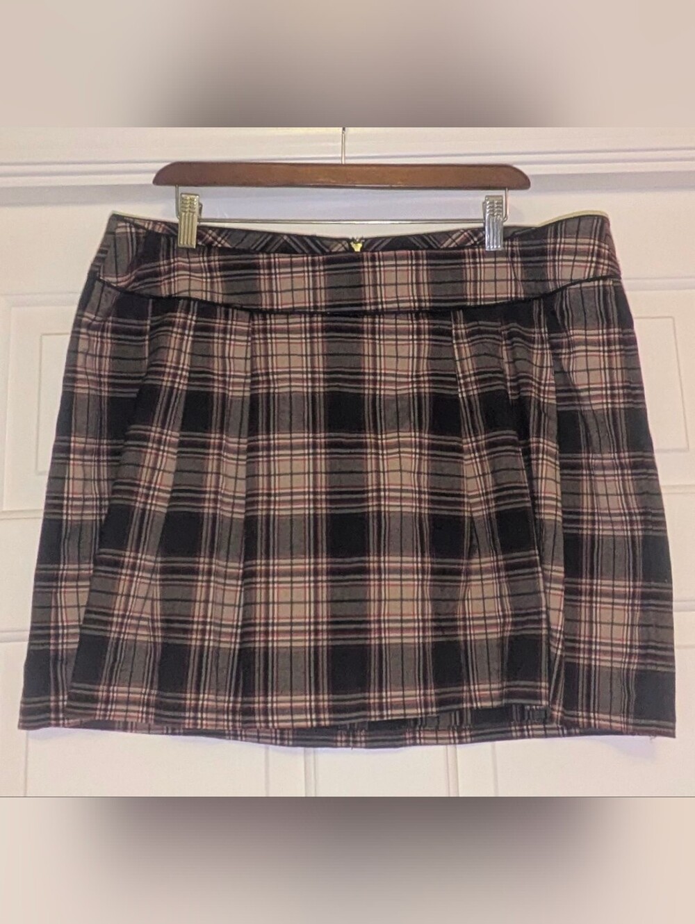 Klik Girl Tartan Y2K/"Clueless"  Goth Plaid Pleated Schoolgirl Mini Skirt, 16